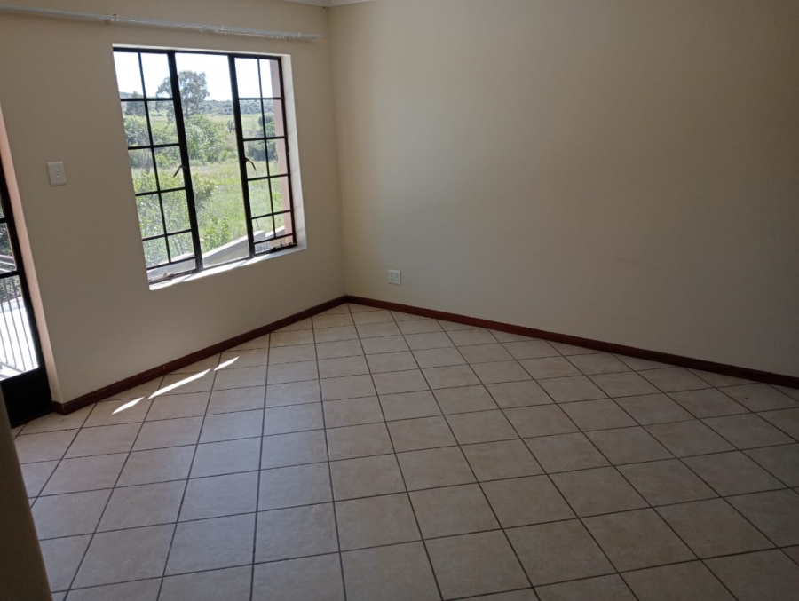 To Let 2 Bedroom Property for Rent in Hillside Free State